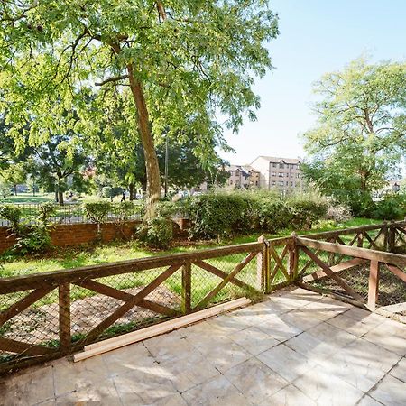 Deptford Bridge Double Rooms Лондон Экстерьер фото
