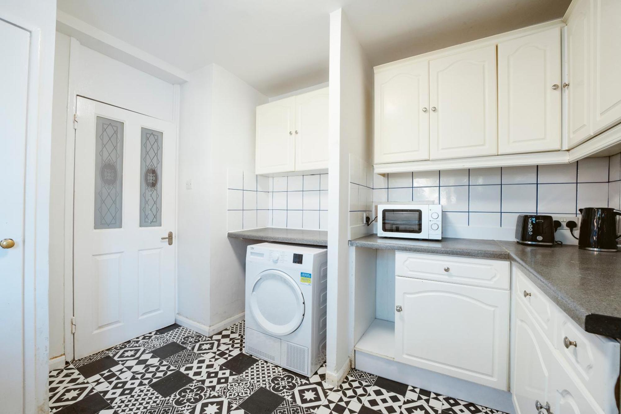Deptford Bridge Double Rooms Лондон Экстерьер фото